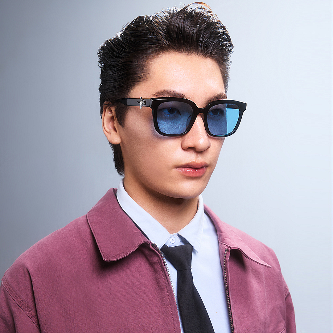 Lenskart Black Full Rim Square right side