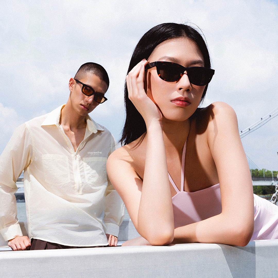 Lenskart Black Full Rim Square right side