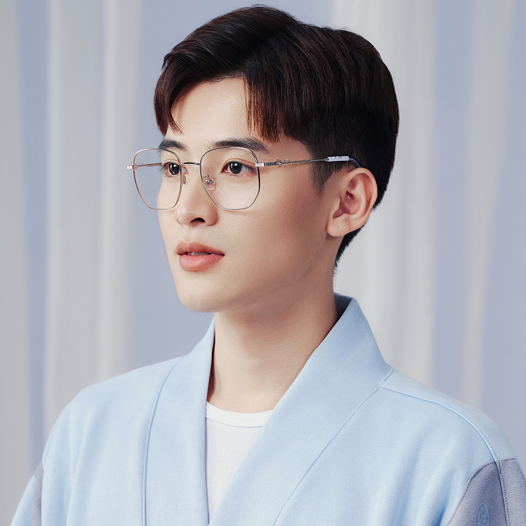 Lenskart Silver Full Rim Geometric right side