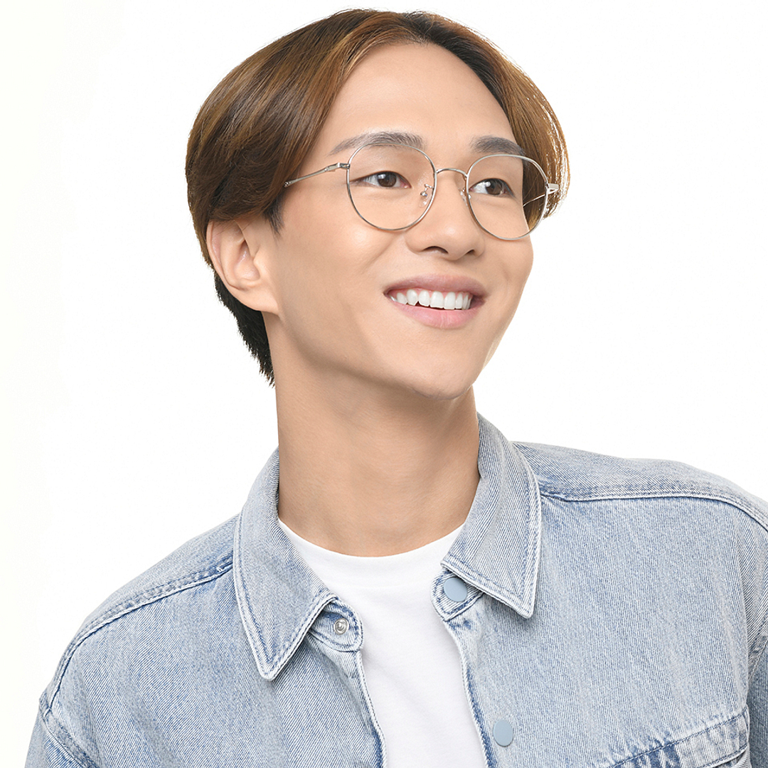 Lenskart Silver Full Rim Round right side