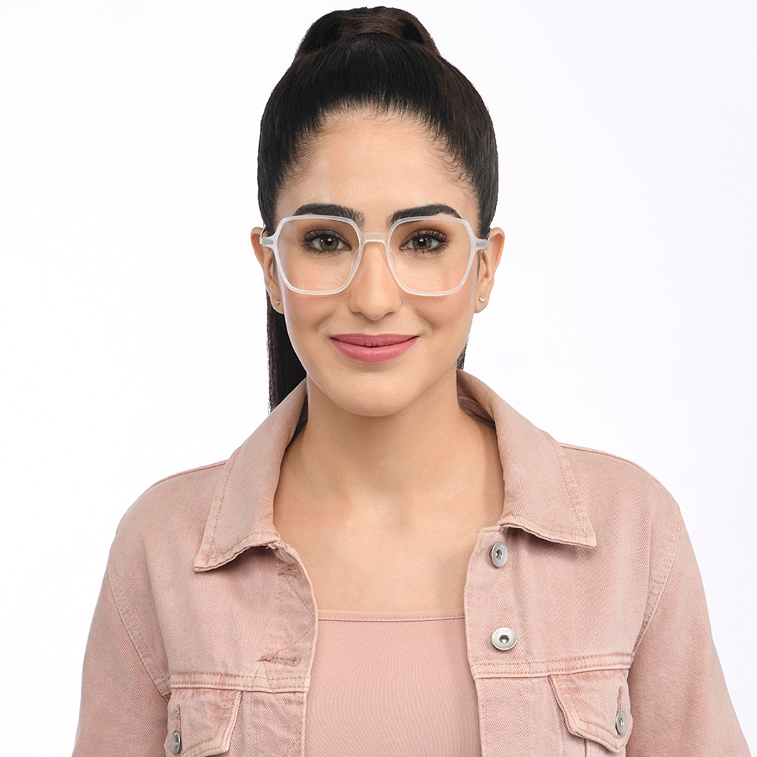 Lenskart White Full Rim Geometric right side