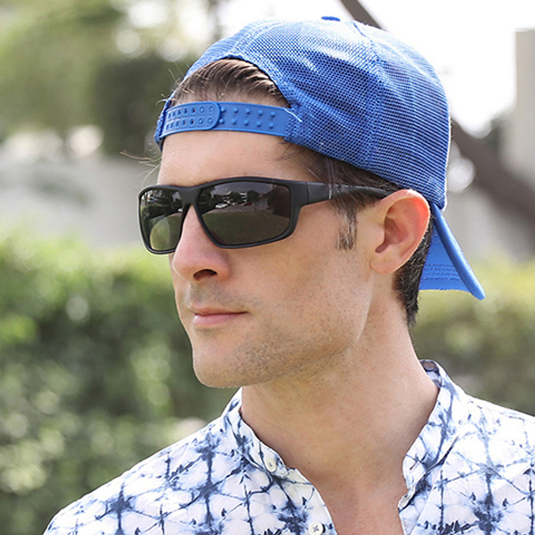 BRANDED Black Full Rim Rectangle left side