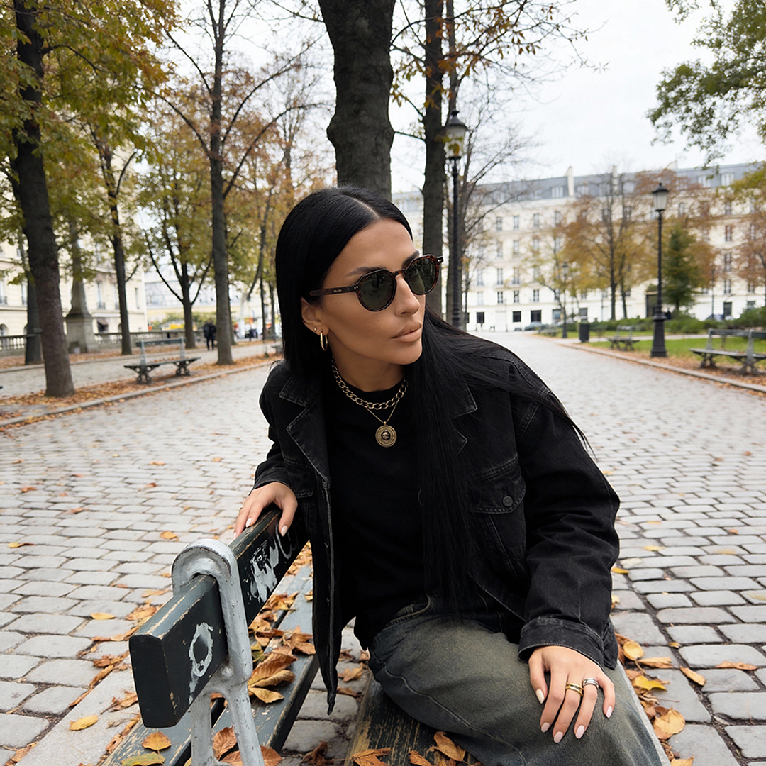 Meller Demi Full Rim Round left side