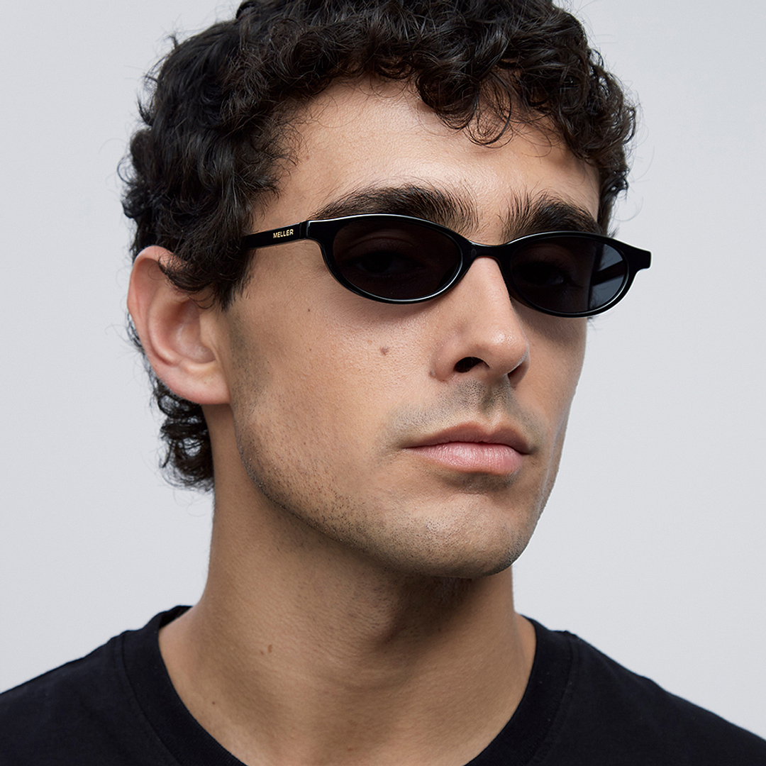 Meller Black Full Rim Oval left side