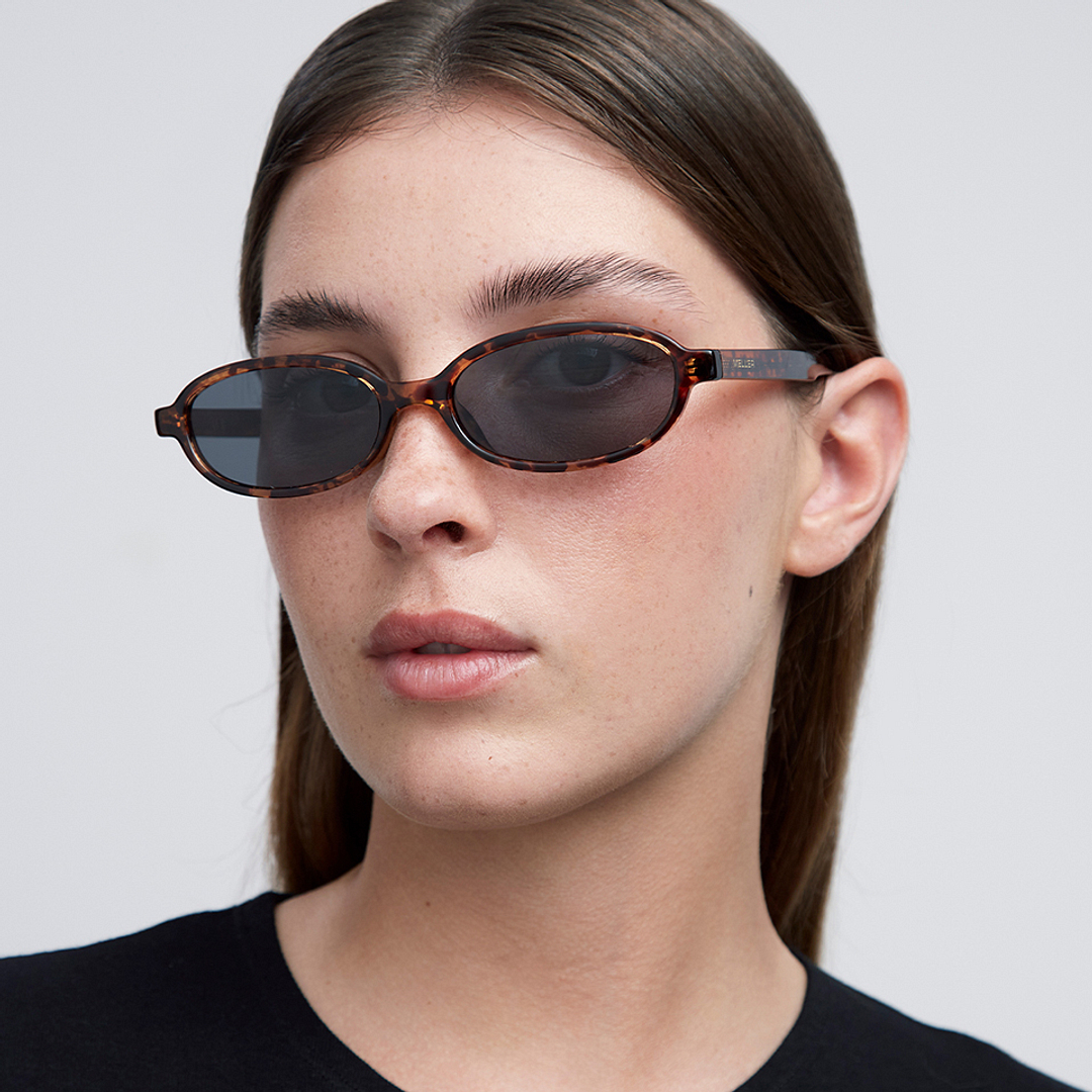 Meller Demi Full Rim Oval right side