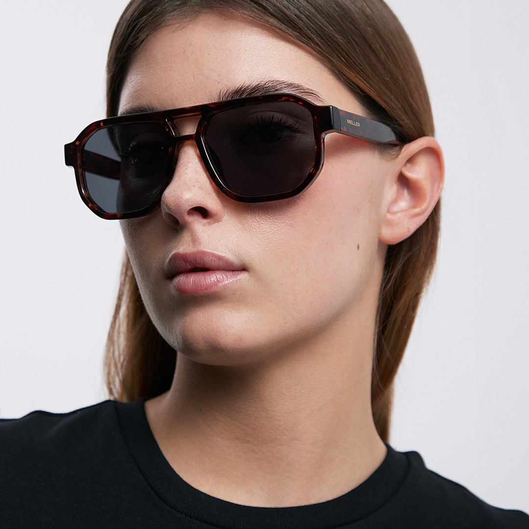 Meller Demi Full Rim Square right side