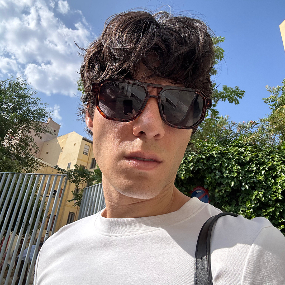 Meller Demi Full Rim Square left side