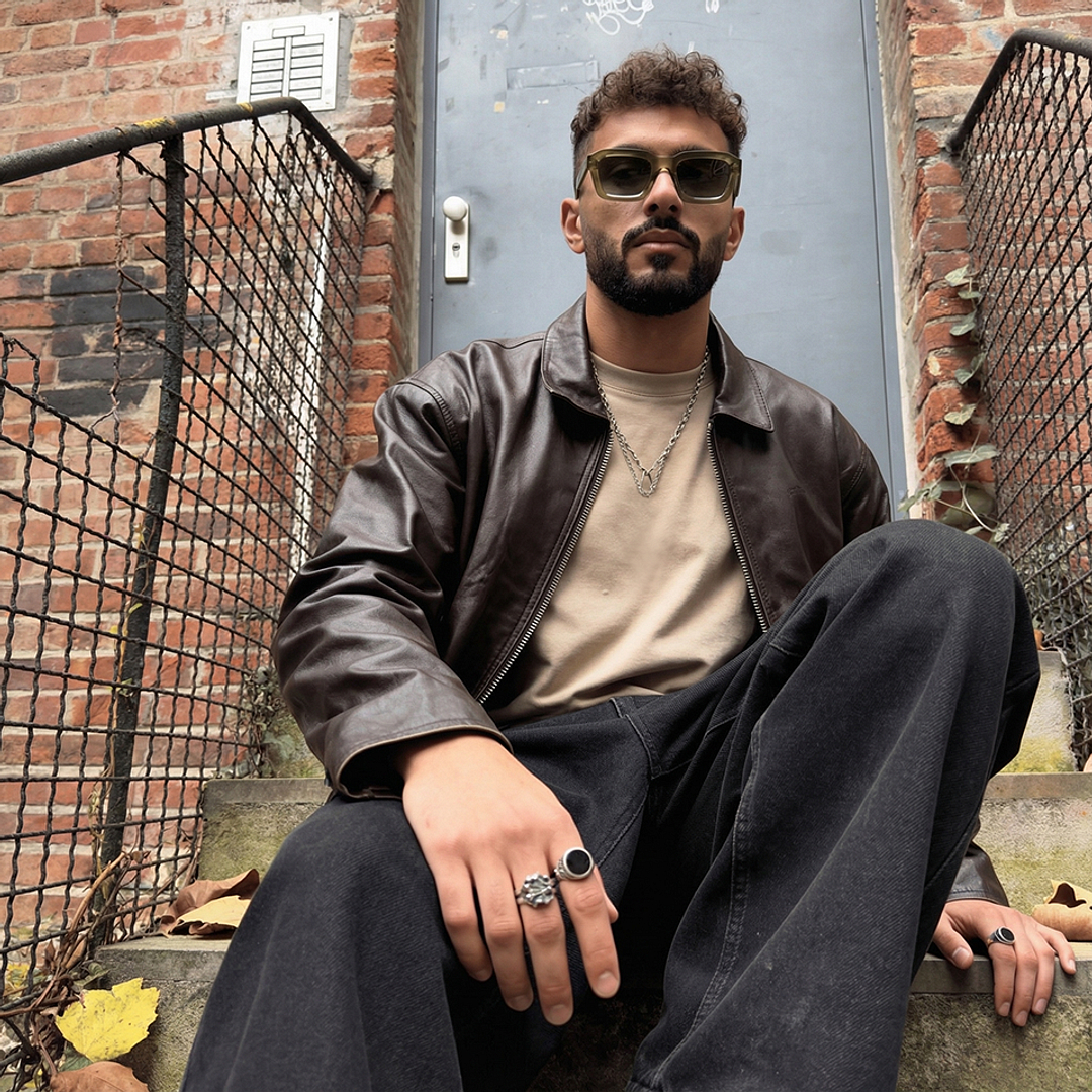 Meller Brown Full Rim Geometric right side