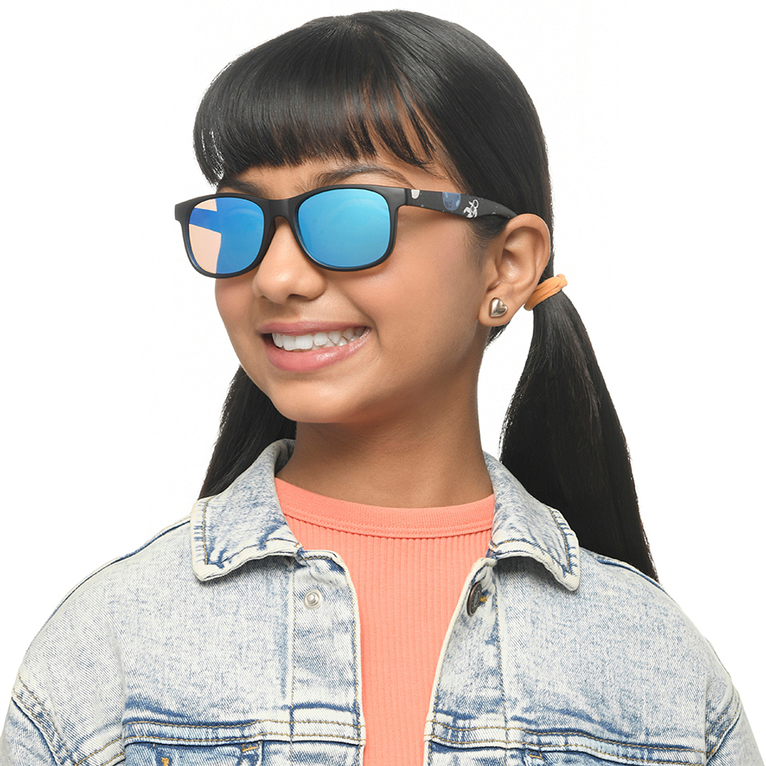 Hooper Black Full Rim Square left side