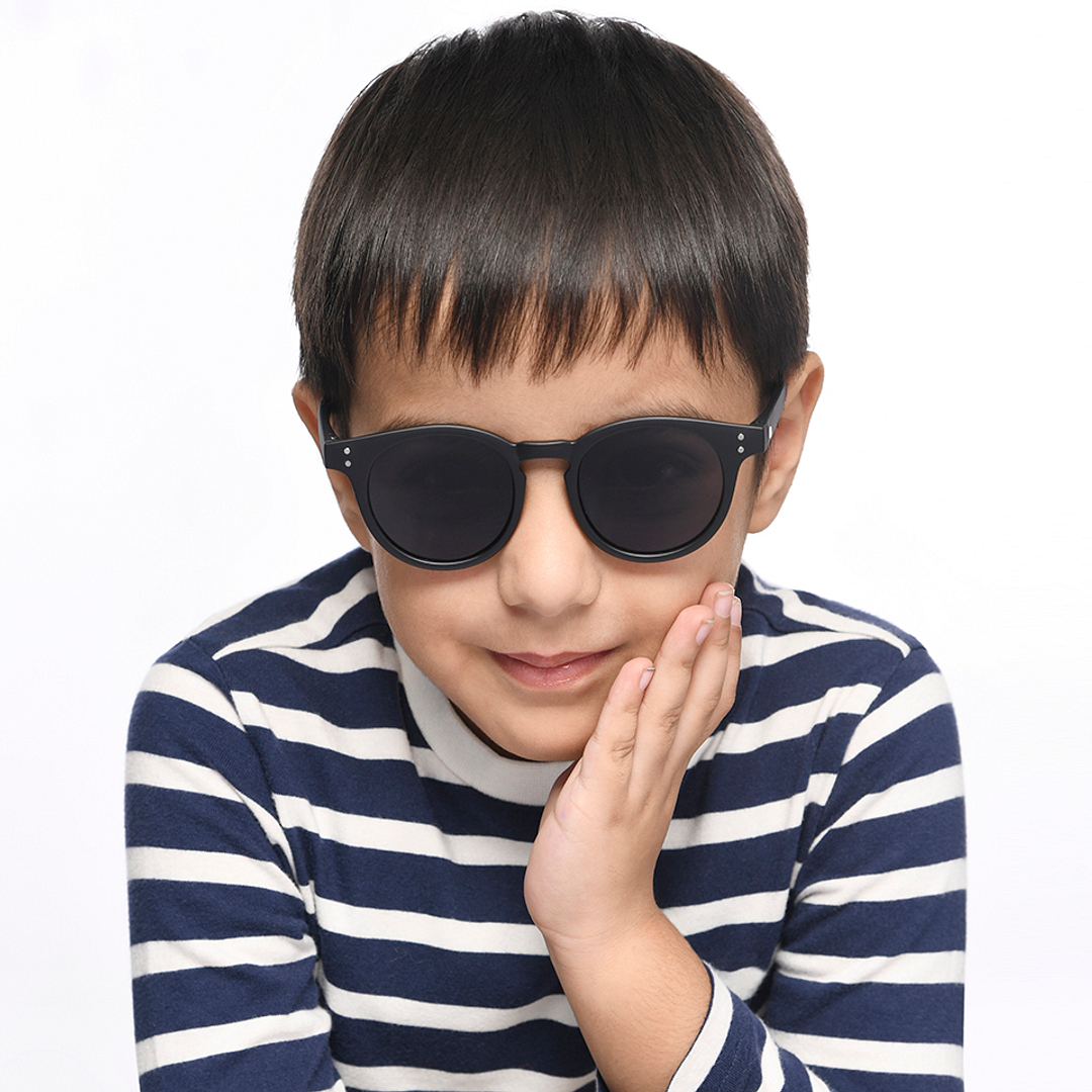 Hooper Black Full Rim Round right side