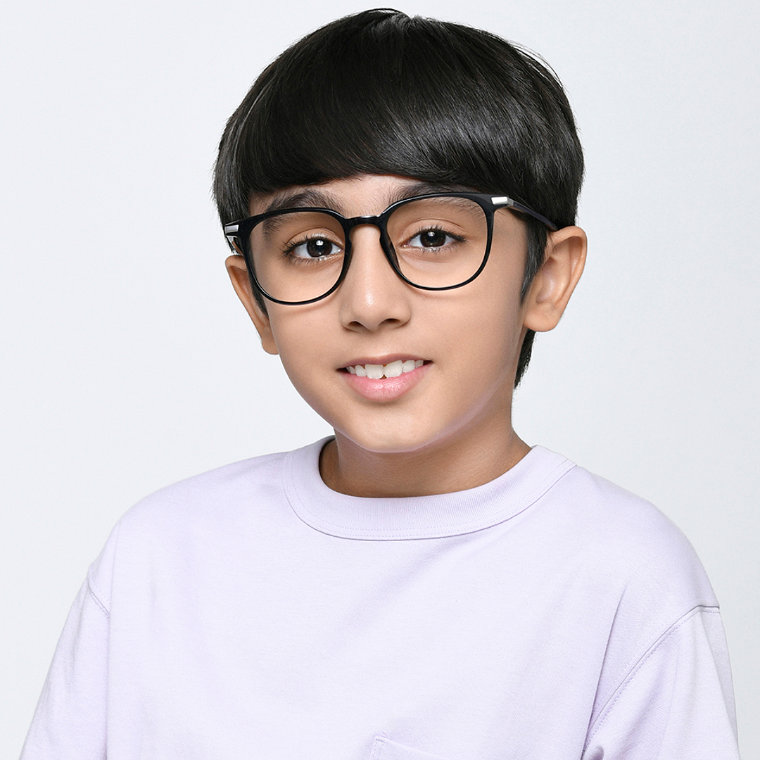 Hooper Online Black Full Rim Square left side