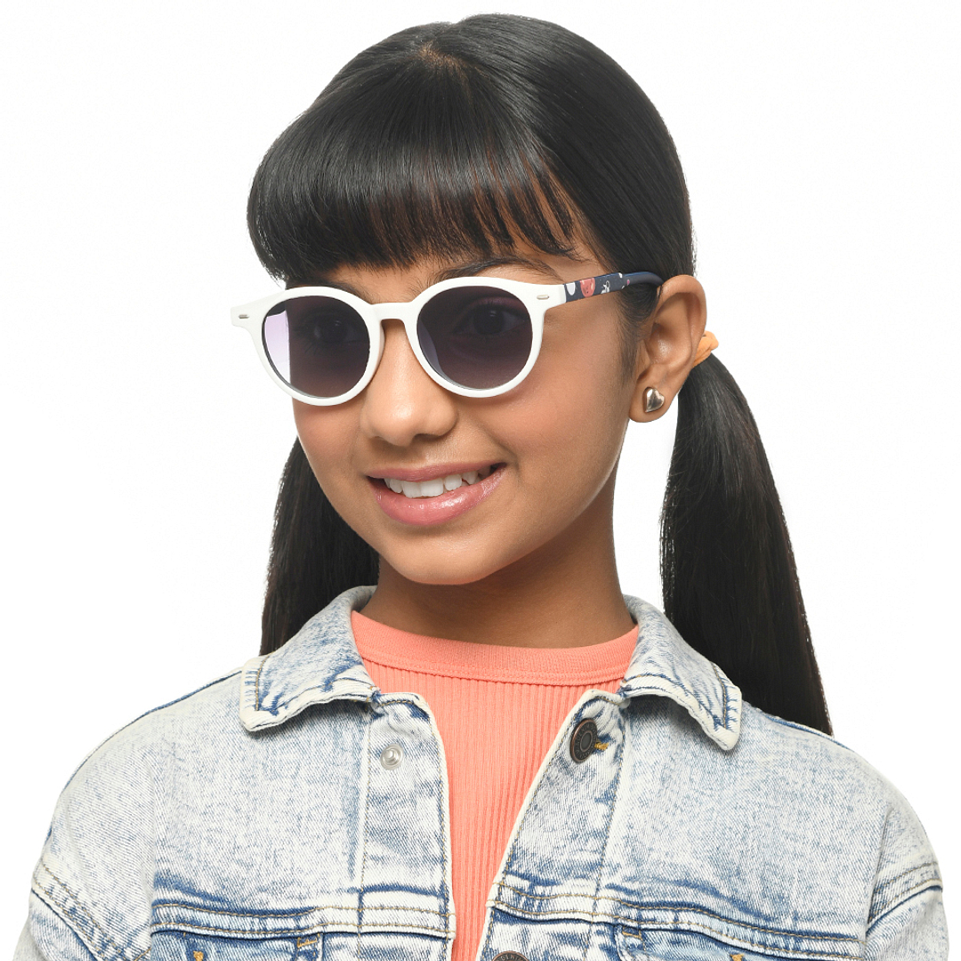 Hooper White Full Rim Round right side