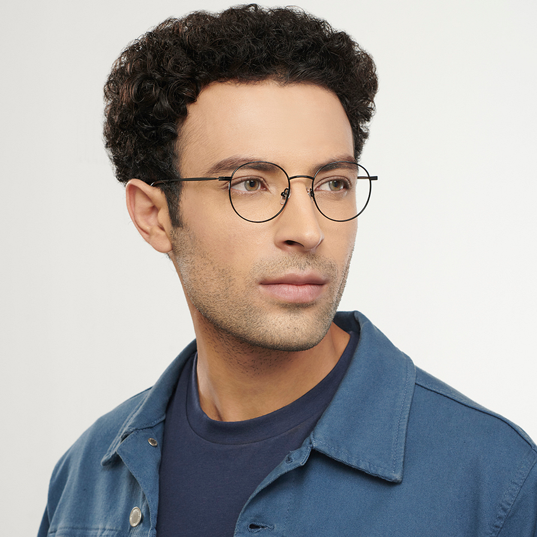 John Jacobs Online Black Full Rim Round right side