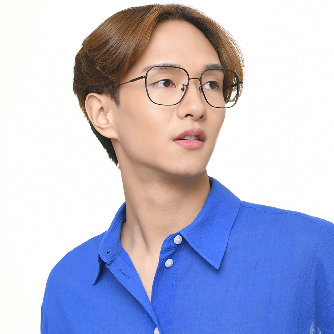 John Jacobs Black Full Rim Square right side