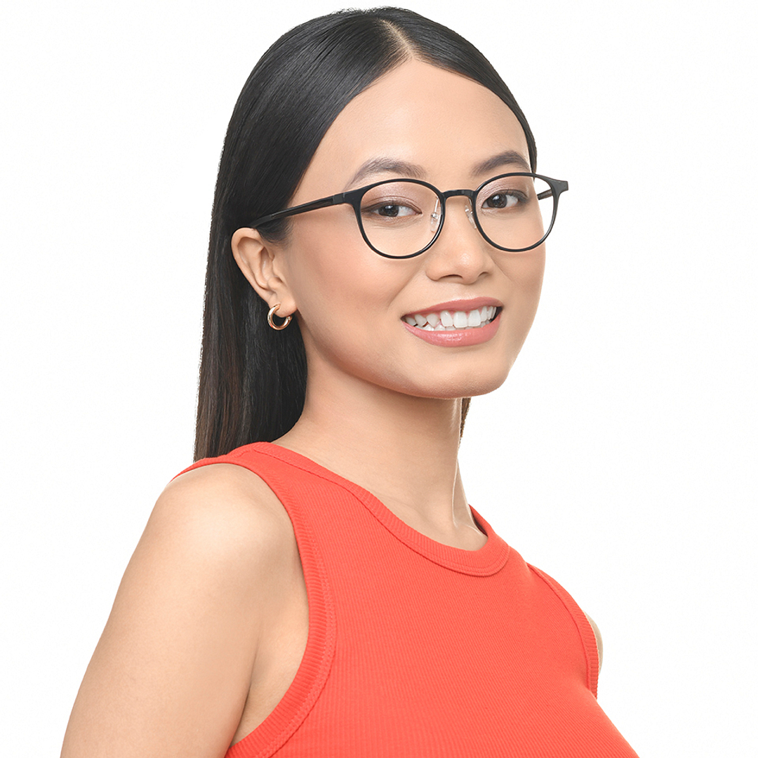 Lenskart Air Black Full Rim Round right side