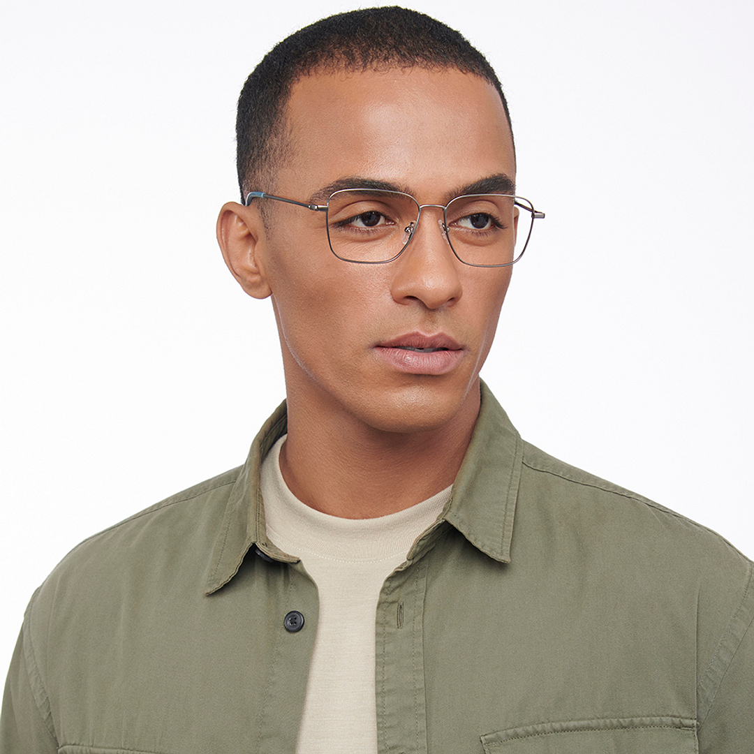 Lenskart Air Online Light Gunmetal Full Rim Round right side