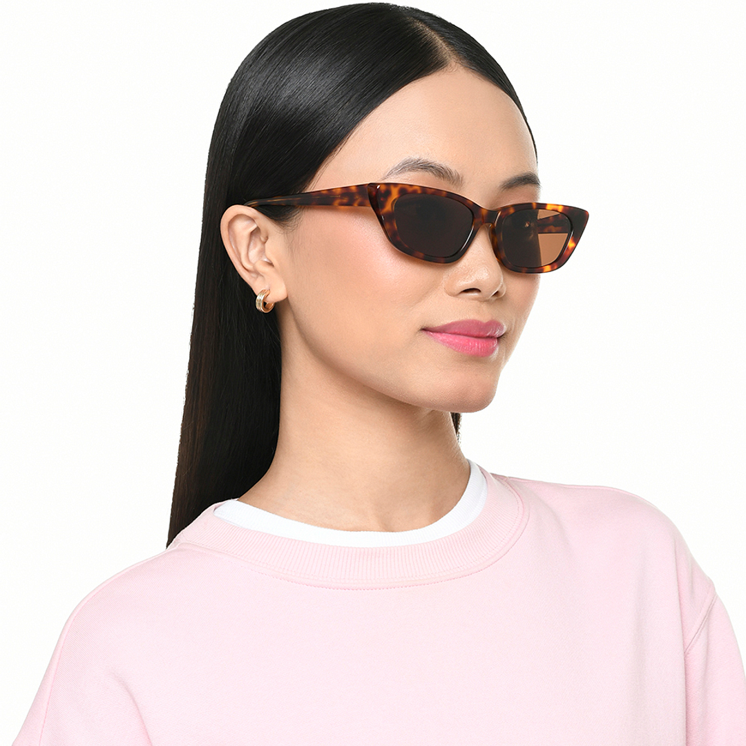 Lenskart Tortoise Full Rim Cat Eye right side