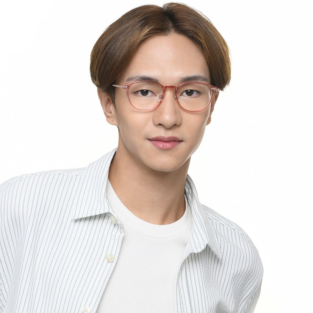 Lenskart Air Online Pink Transparent Full Rim Round left side