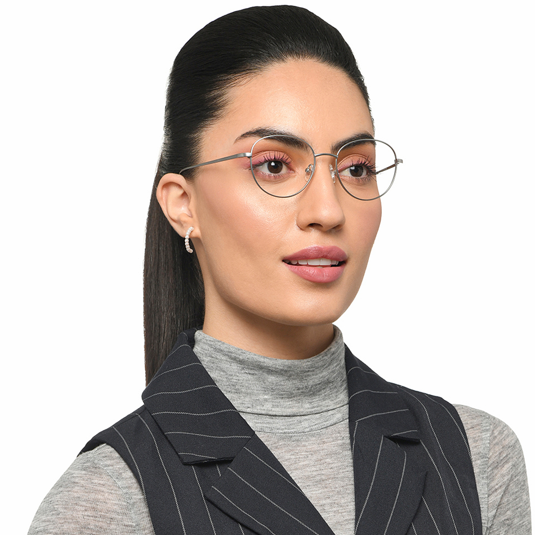 Lenskart Air Online Silver Full Rim Round right side