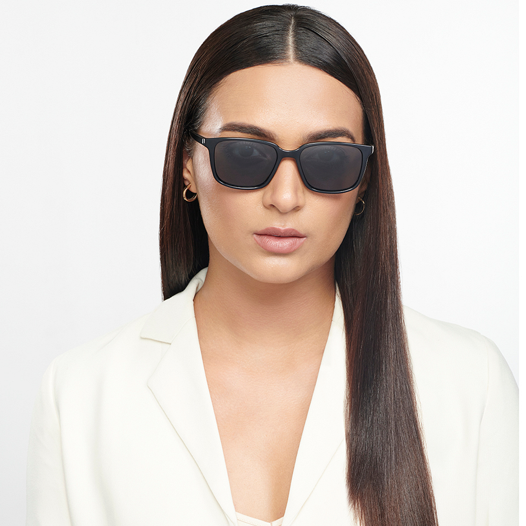 Vincent Chase Polarized Black Full Rim Rectangle right side