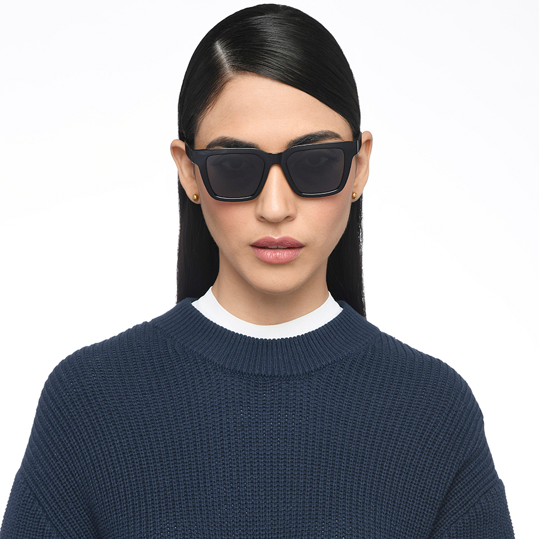 Vincent Chase Polarized Black Full Rim Square right side