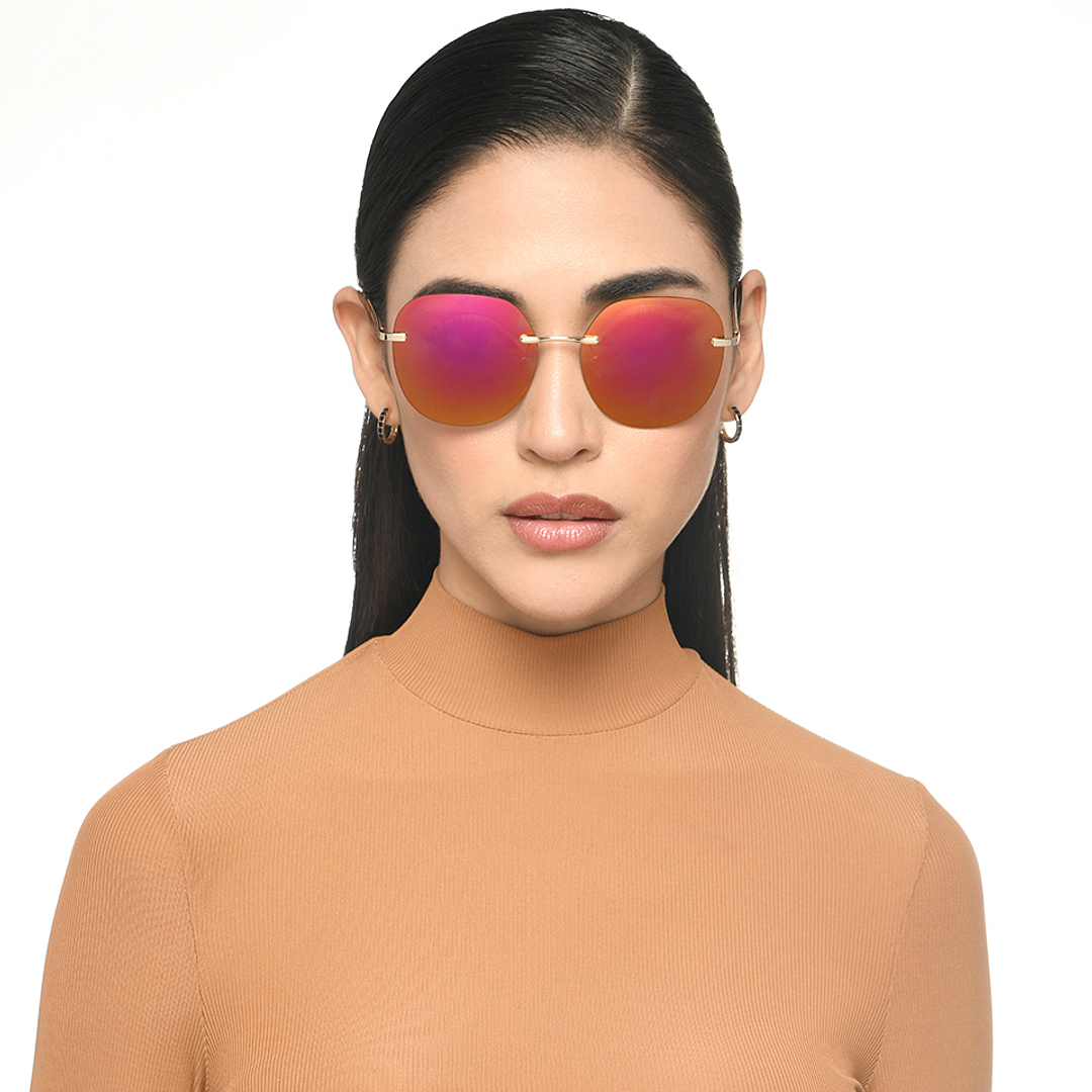 Vincent Chase Online Gold Rimless Round left side