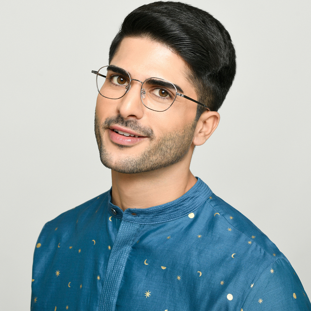 Vincent Chase Silver Full Rim Square left side