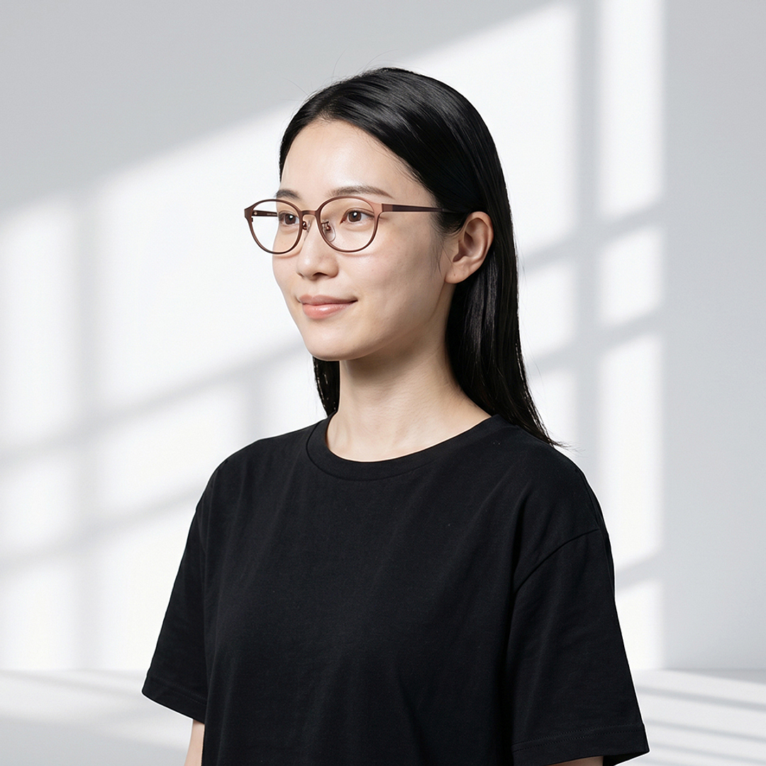 OWNDAYS | ESSENTIAL Matte Brown Full Rim Oval left side