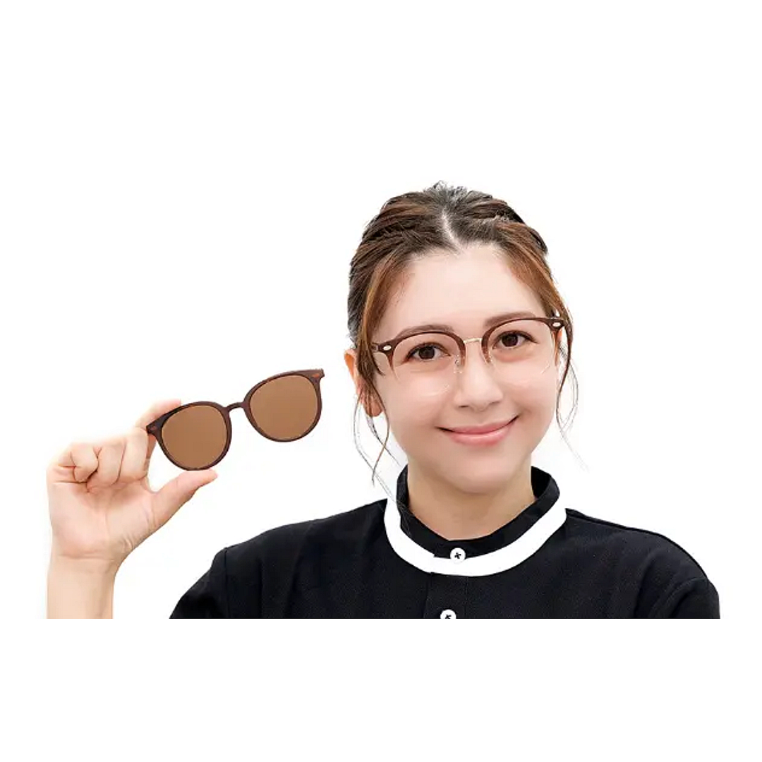 OWNDAYS & POMPOMPURIN Light Brown Full Rim Boston left side