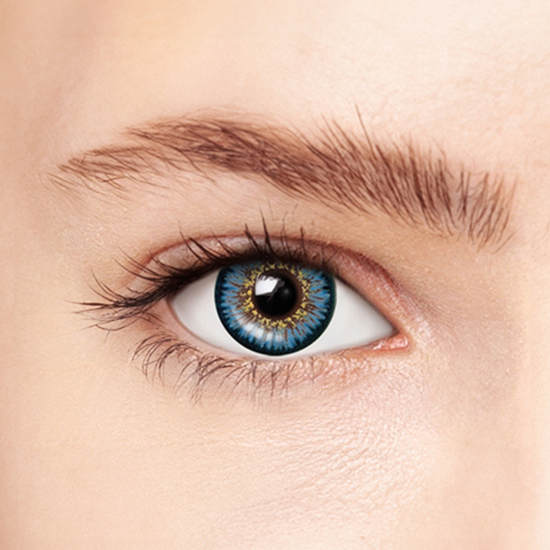 OWNDAYS Owndays Petal Monthly Blue Plano and Power 2 LP Contact Lens right side