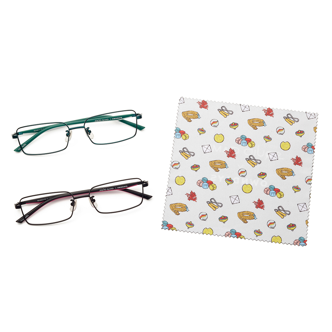 SQUID GAME × OWNDAYS Green Full Rim Rectangle right side