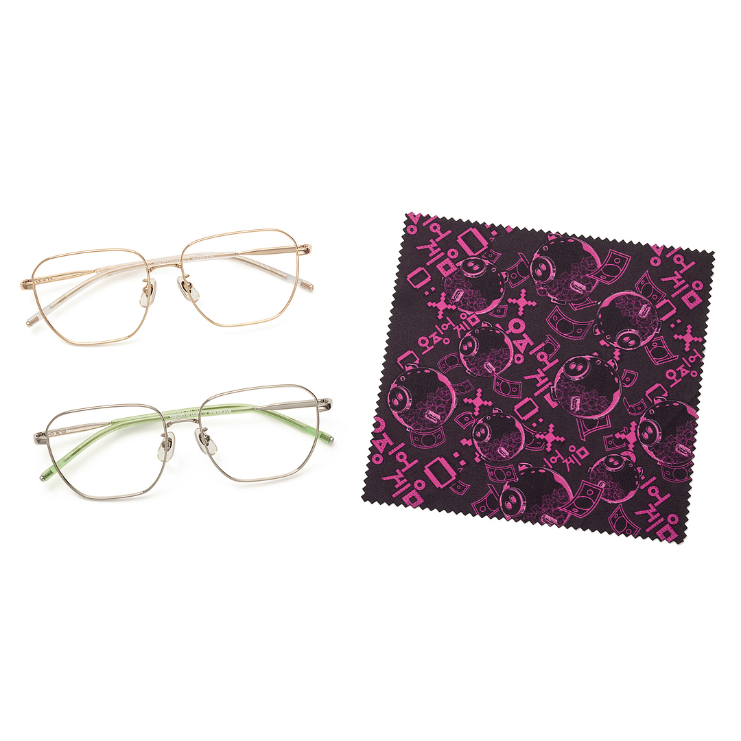 SQUID GAME × OWNDAYS Silver Full Rim Rectangle right side