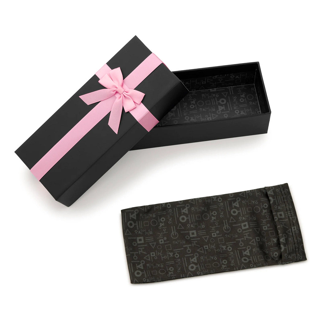 SQUID GAME × OWNDAYS Matte Black Full Rim Boston left side