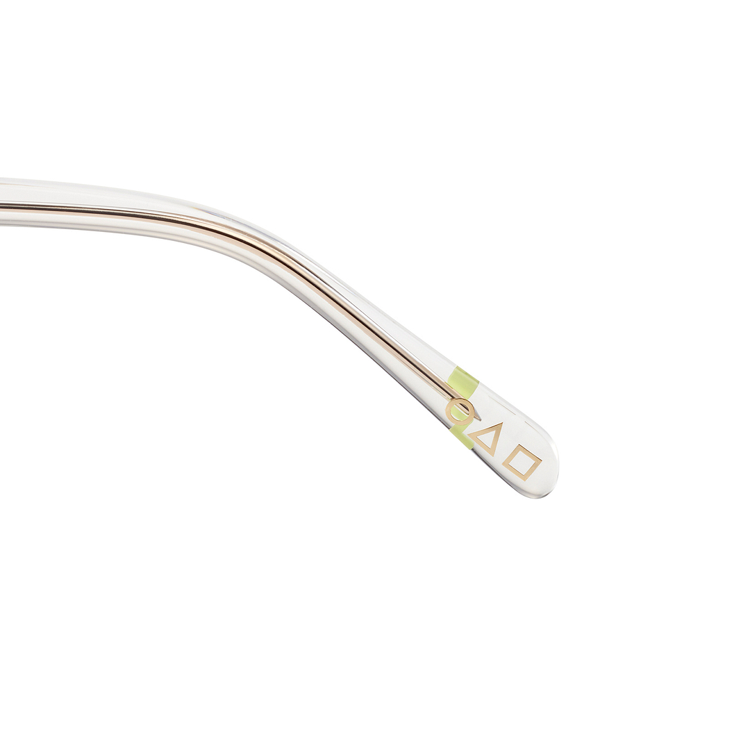 SQUID GAME × OWNDAYS Clear Full Rim Boston left side