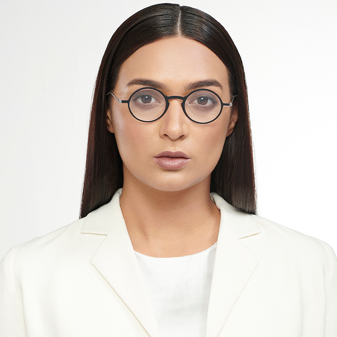 ThinOptics Black Full Rim Round ThinOptics Manhattan Frontpage Reading    Only For  2 00 Power right side