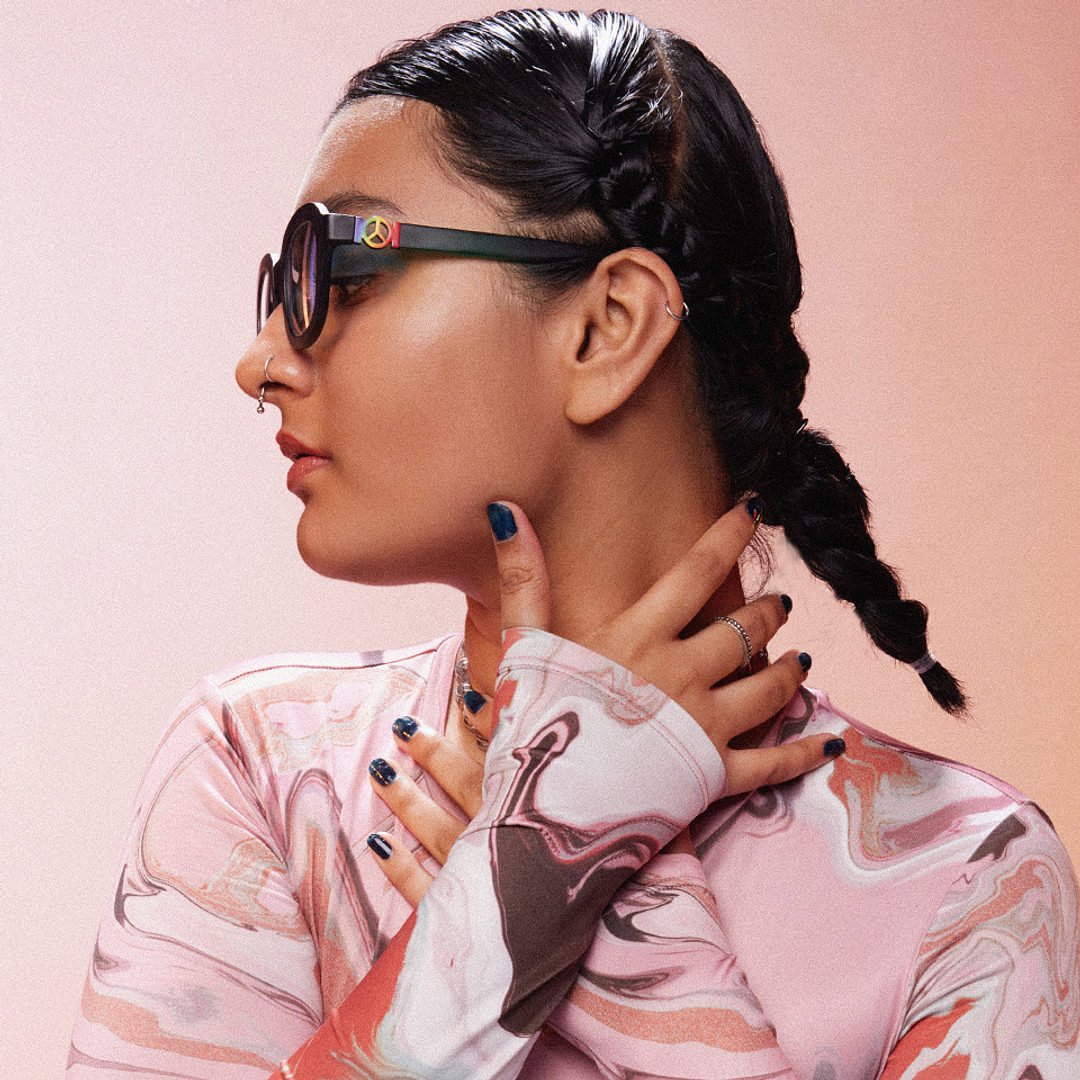 Vincent Chase Online Black Full Rim Round left side