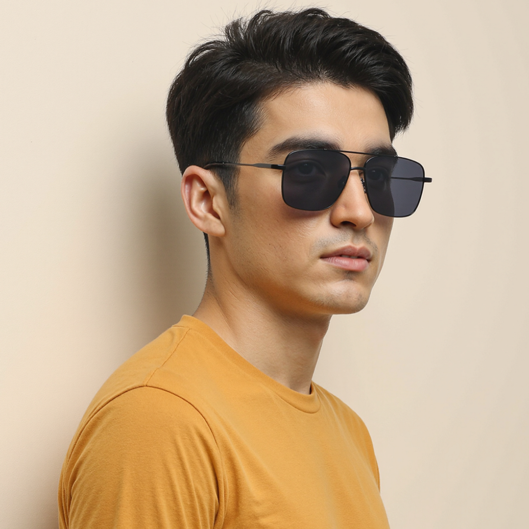 Vincent Chase Polarized Black Full Rim Square right side