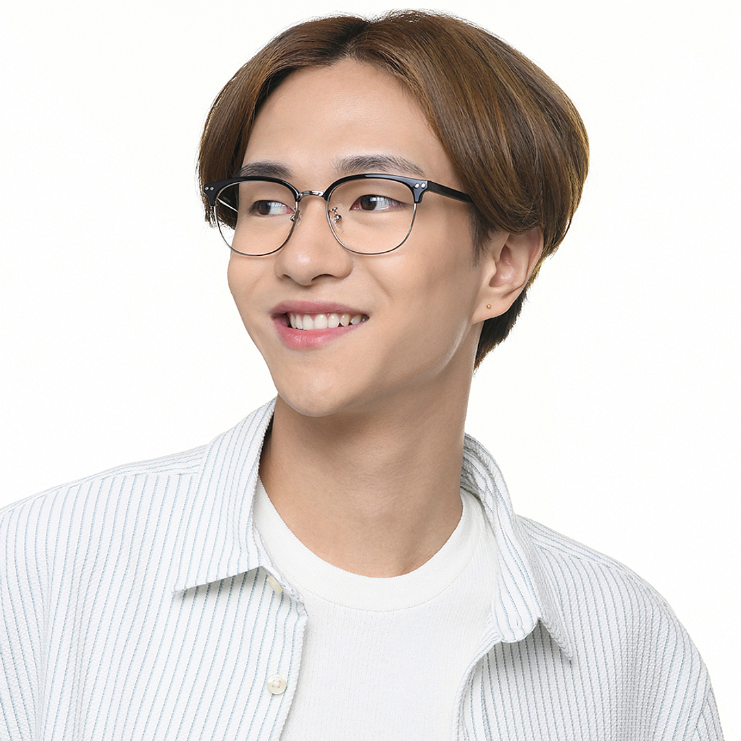 Vincent Chase Online Dark Gunmetal Full Rim Clubmaster right side