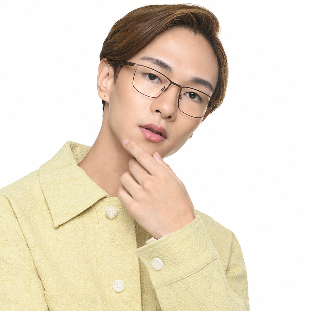 Vincent Chase Online Light Brown Full Rim Rectangle right side