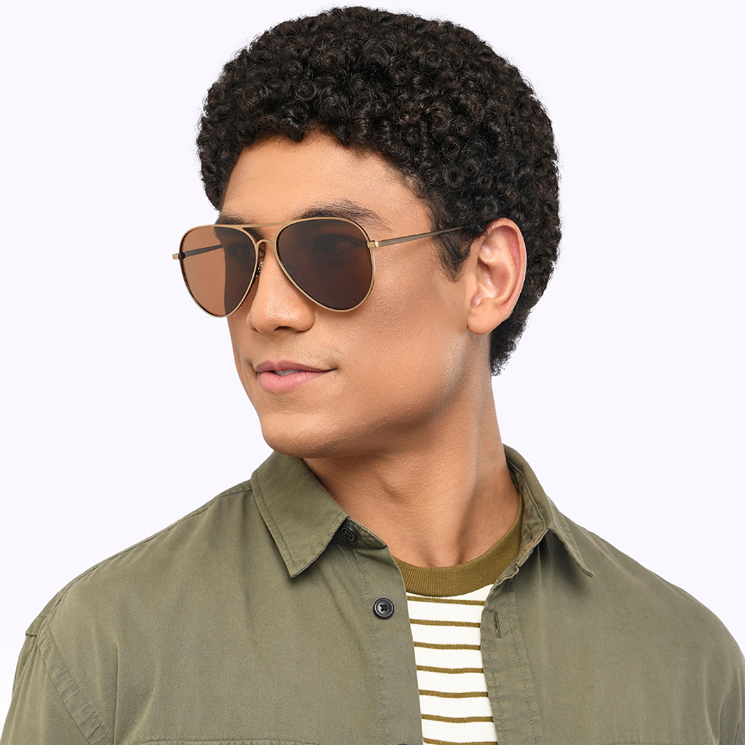 Vincent Chase Online Gold Full Rim Aviator right side