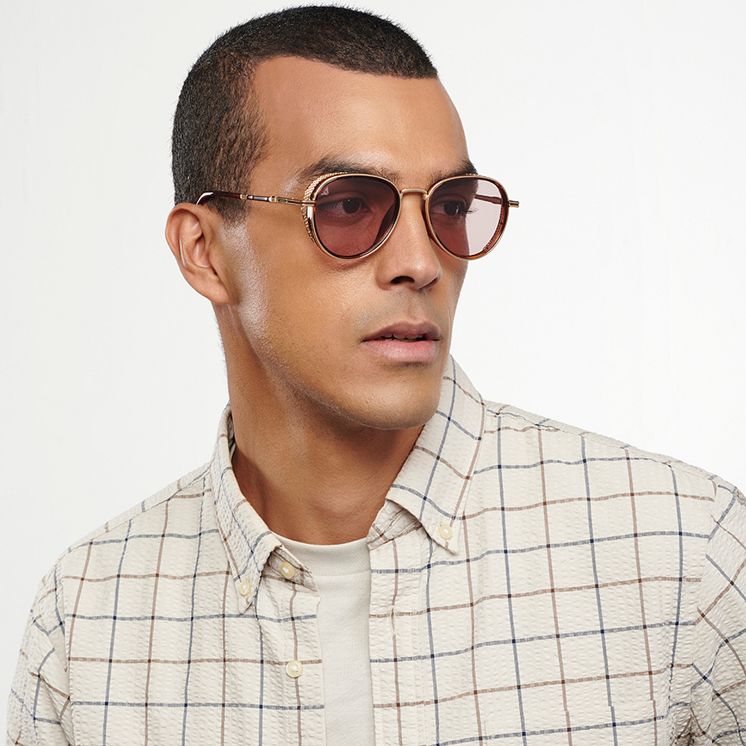 Vincent Chase Online Gold Full Rim Aviator right side