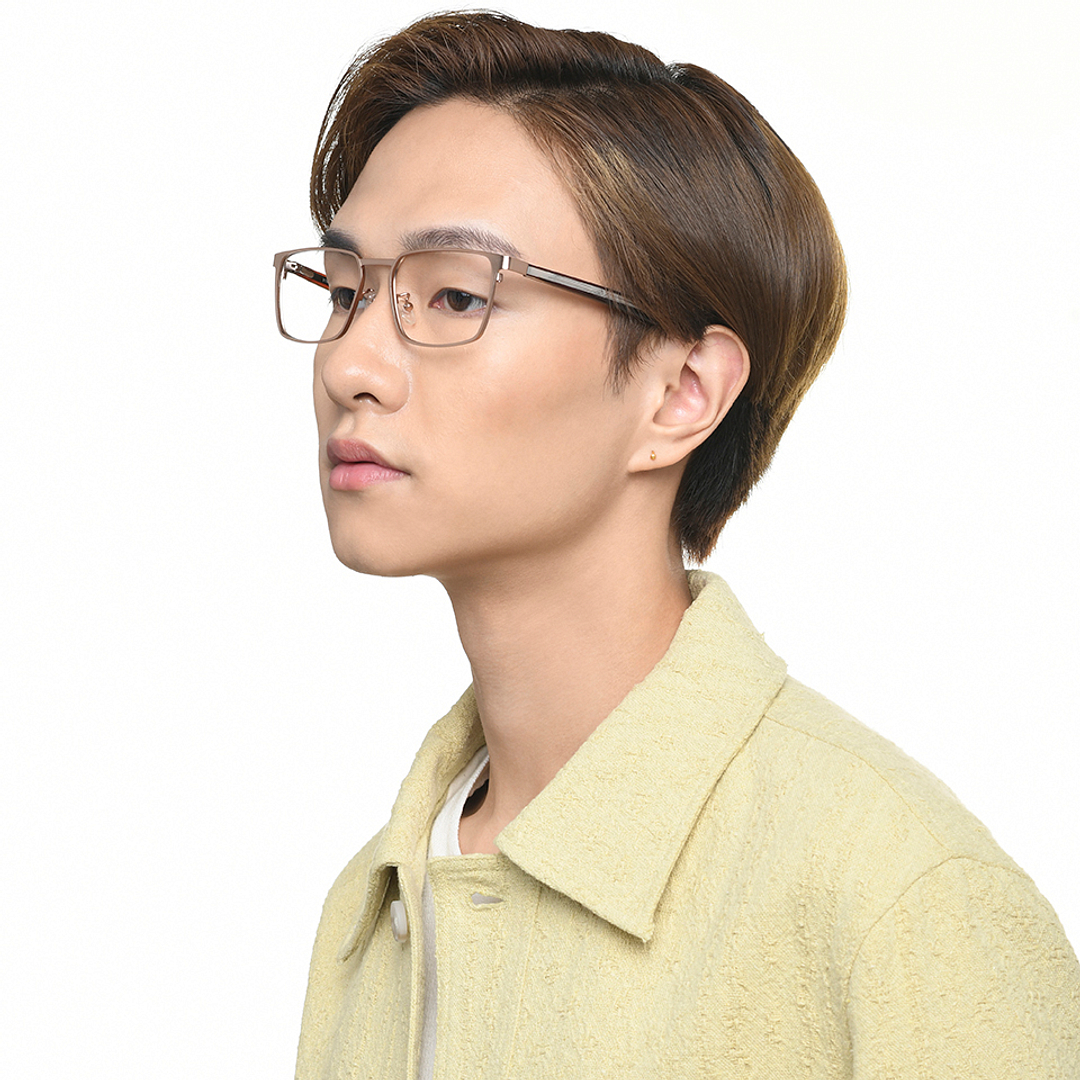 Vincent Chase Online Gold Full Rim Rectangle left side