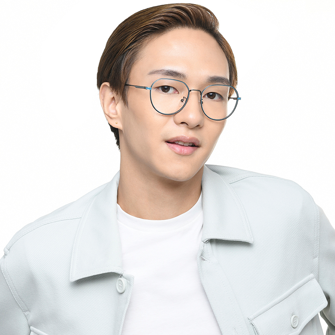 Vincent Chase Online Mid Gunmetal Full Rim Round right side