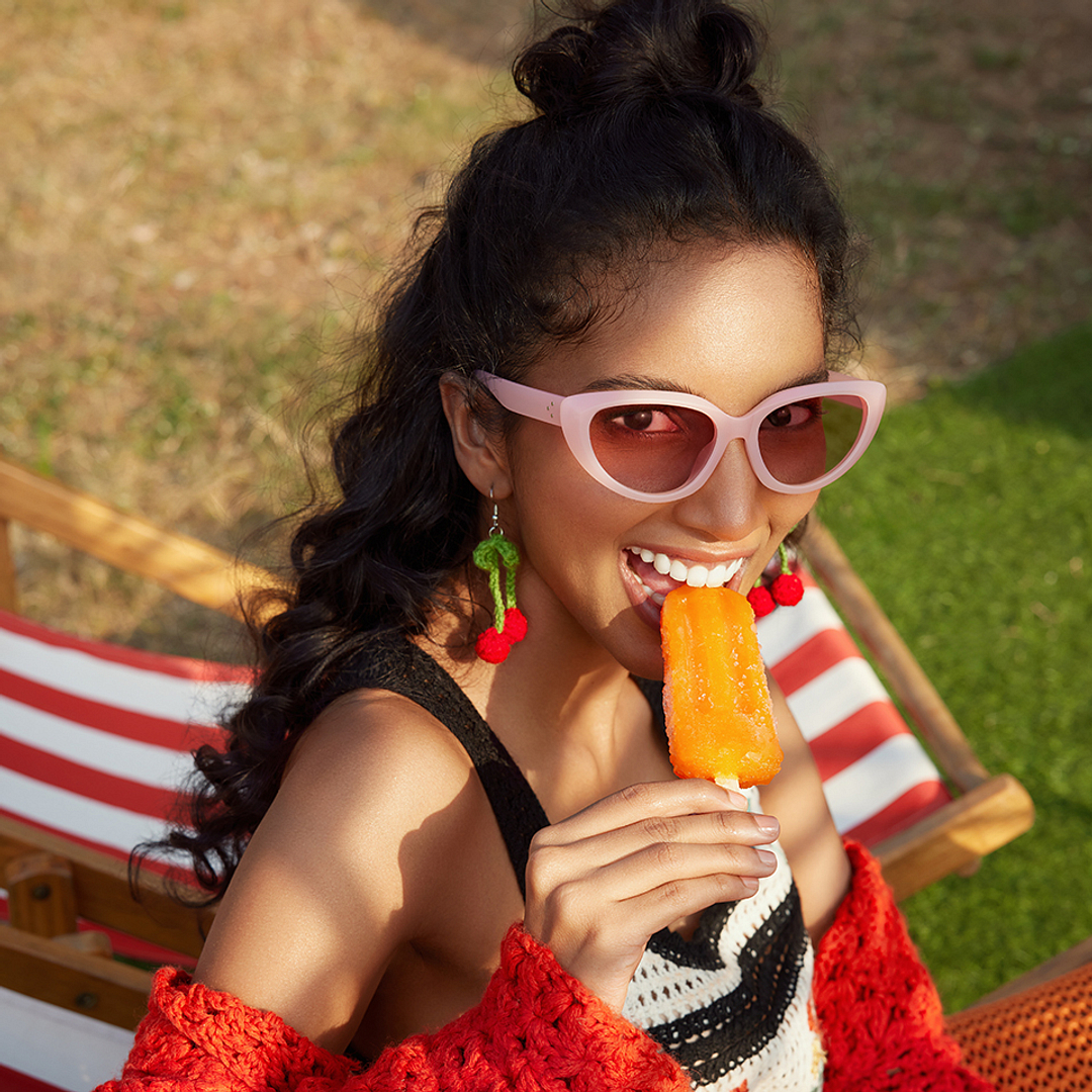 Vincent Chase Online Pink Full Rim Cat Eye right side