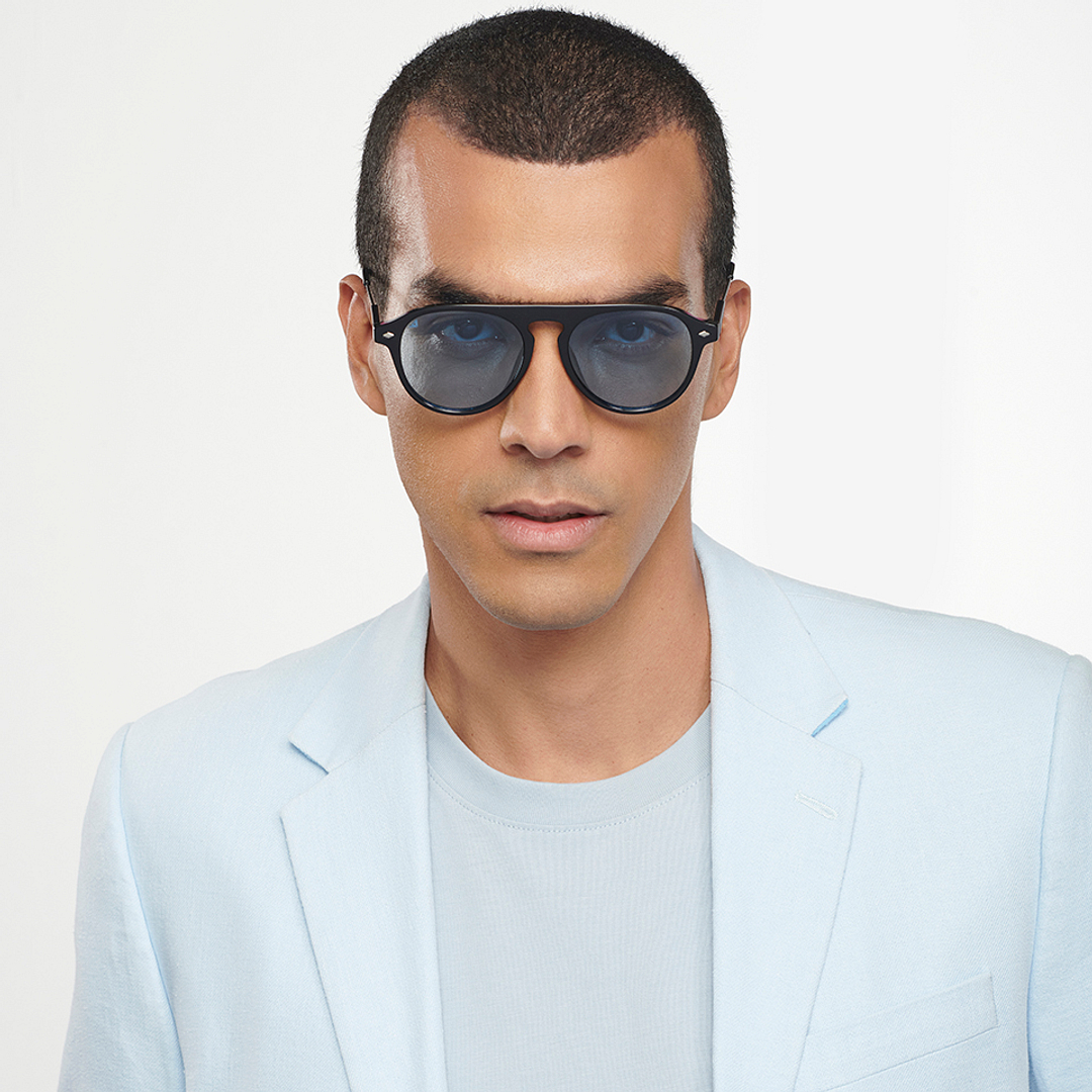 Vincent Chase Online Black Full Rim Aviator left side