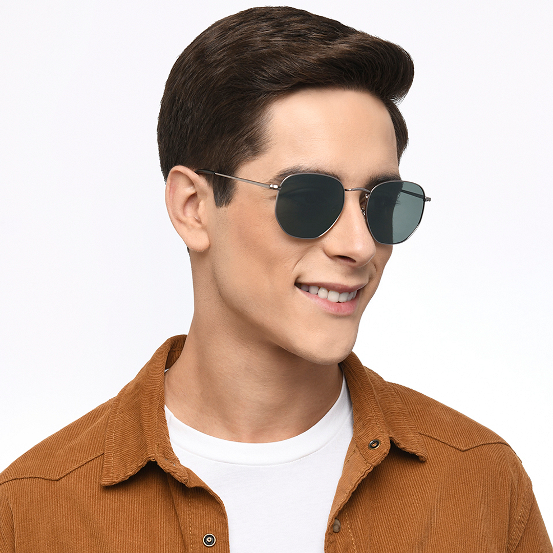 Vincent Chase Polarized Silver Full Rim Geometric right side