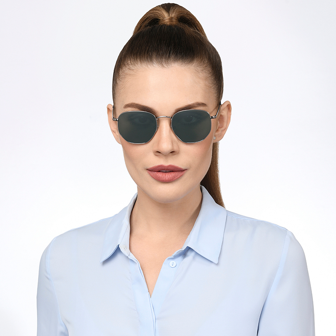 Vincent Chase Polarized Silver Full Rim Geometric right side