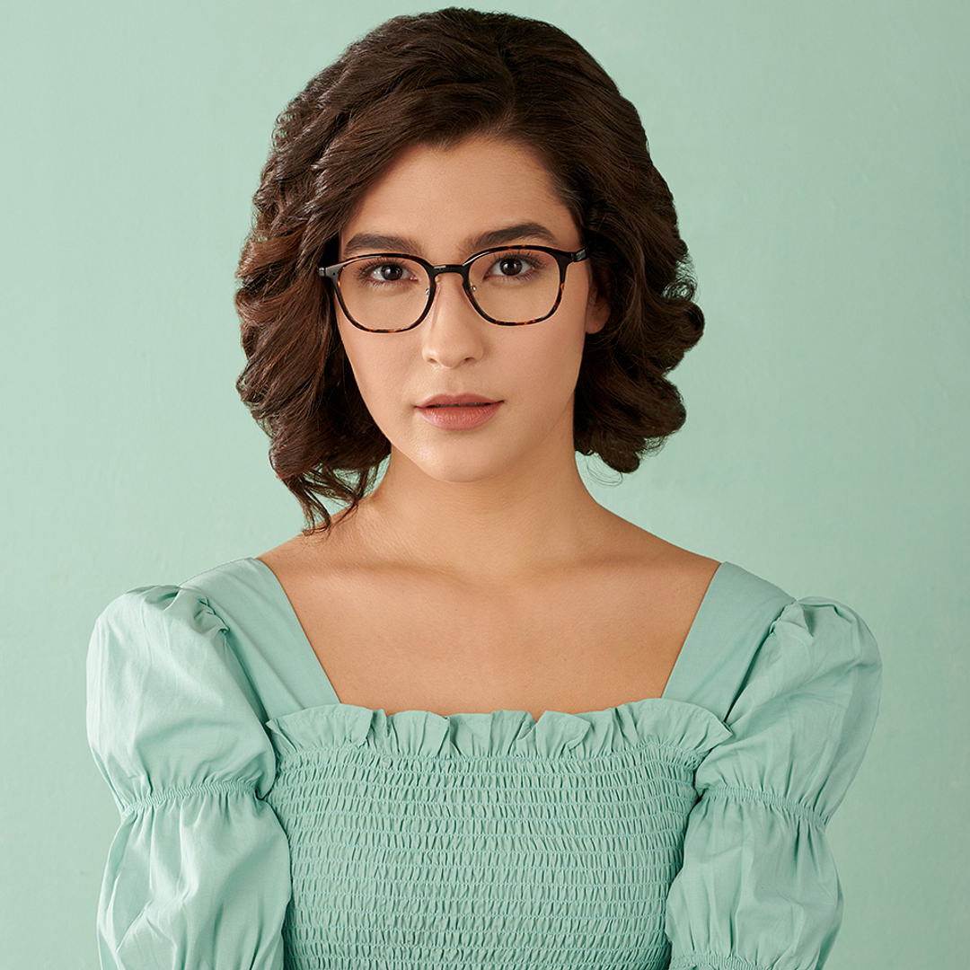 Lenskart Air Online Light Brown Full Rim Square right side