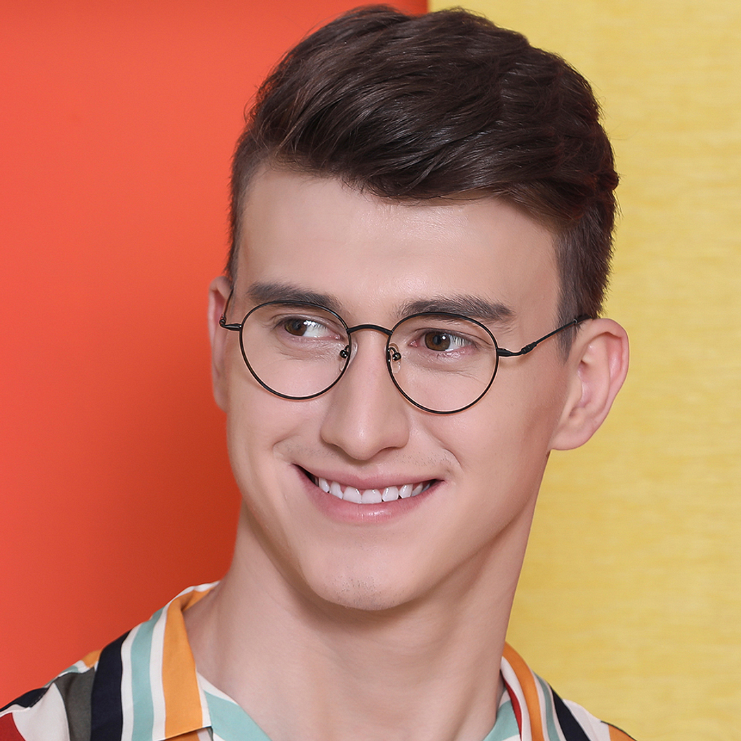 Vincent Chase Online Mid Gunmetal Full Rim Round right side