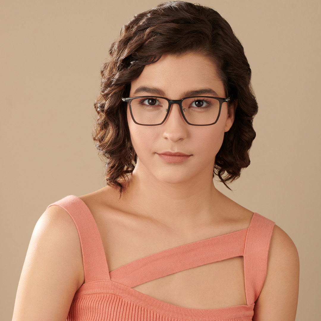 Lenskart Air LA Light Gray Full Rim Square left side